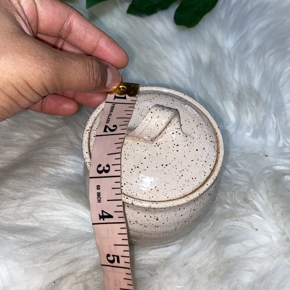 Hand Made Pottery with Lid Sign Unique - Picture 16 of 17